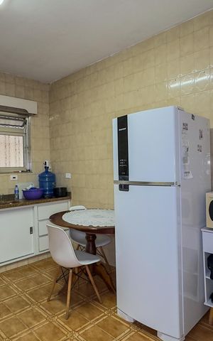 Casa à venda com 183m², 4 quartos e 2 vagasCasa 2 - Cozinha