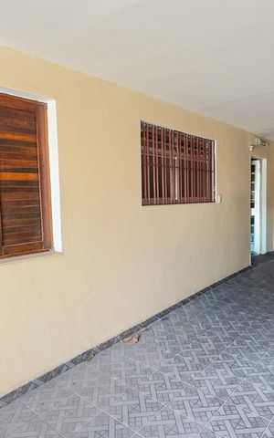 Casa à venda com 183m², 4 quartos e 2 vagasGaragem