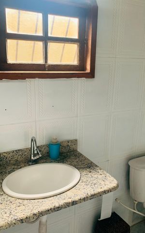 Casa para alugar com 360m², 4 quartos e 4 vagas Casa para alugar com 360m², 4 quartos e 4 vagasBanheiro