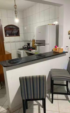 Casa para alugar com 360m², 4 quartos e 4 vagas Casa para alugar com 360m², 4 quartos e 4 vagasCozinha