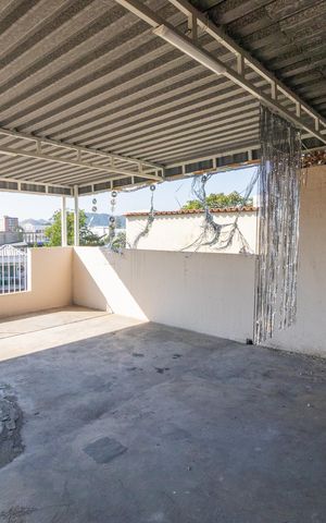 Apartamento à venda com 100m², 2 quartos e sem vaga Apartamento à venda com 100m², 2 quartos e sem vagaTerraço