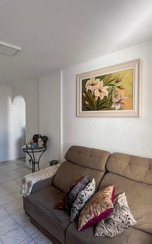 Apartamento à venda com 53m², 2 quartos e 1 vaga Apartamento à venda com 53m², 2 quartos e 1 vagaSala