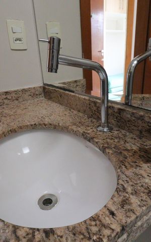 Casa à venda com 90m², 3 quartos e 2 vagasBanheiro Social