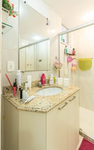 Apartamento à venda com 75m², 2 quartos e 1 vagaBanheiro