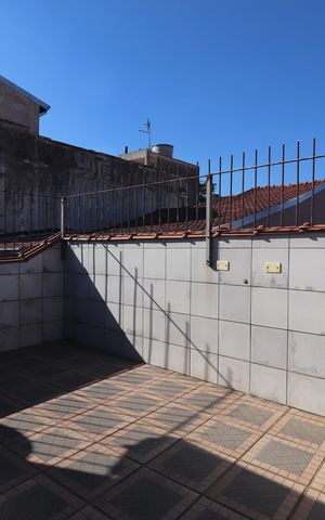Casa para alugar com 300m², 3 quartos e 2 vagasQuintal superior