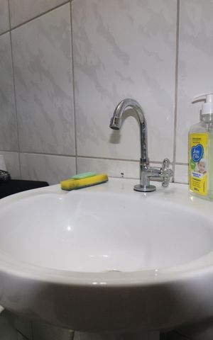 Casa para alugar com 300m², 3 quartos e 2 vagasBanheiro social