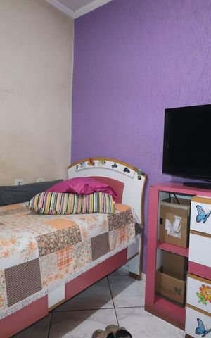 Casa para alugar com 300m², 3 quartos e 2 vagasQuarto 