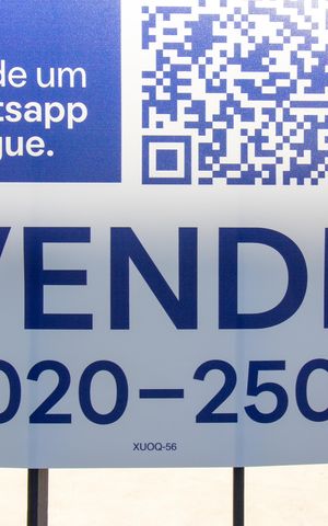 Apartamento à venda com 32m², 1 quarto e 1 vaga Apartamento à venda com 32m², 1 quarto e 1 vagaPlaca