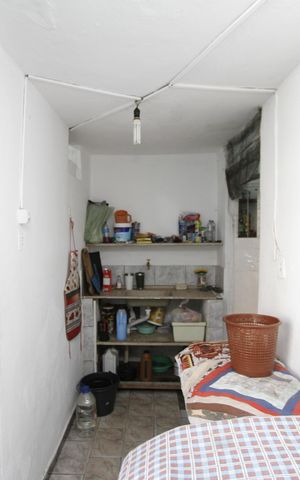 Casa à venda com 300m², 6 quartos e 2 vagasÁrea de Serviço