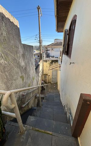 Casa à venda com 388m², 4 quartos e 4 vagas Casa à venda com 388m², 4 quartos e 4 vagasAcesso a casa 2