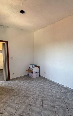 Casa à venda com 388m², 4 quartos e 4 vagas Casa à venda com 388m², 4 quartos e 4 vagasQuarto casa 2