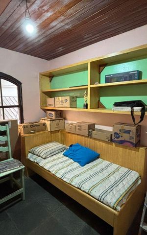 Casa à venda com 388m², 4 quartos e 4 vagas Casa à venda com 388m², 4 quartos e 4 vagasQuarto 1