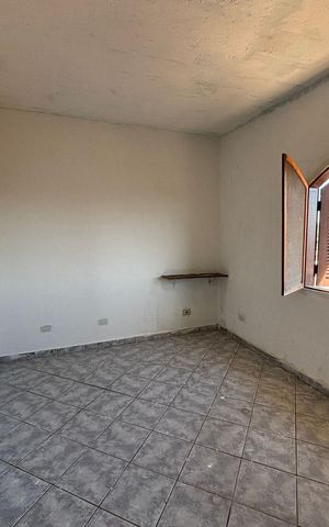 Casa à venda com 388m², 4 quartos e 4 vagas Casa à venda com 388m², 4 quartos e 4 vagasQuarto casa 2
