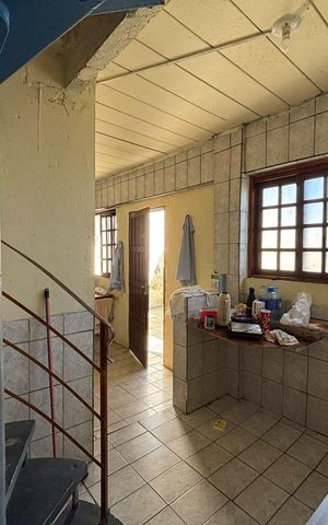 Casa à venda com 388m², 4 quartos e 4 vagas Casa à venda com 388m², 4 quartos e 4 vagasCozinha casa 2