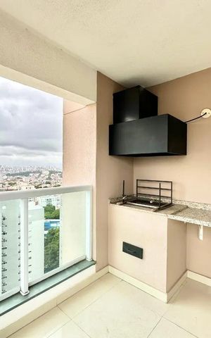 Apartamento para alugar com 140m², 3 quartos e 2 vagas Apartamento para alugar com 140m², 3 quartos e 2 vagasVaranda