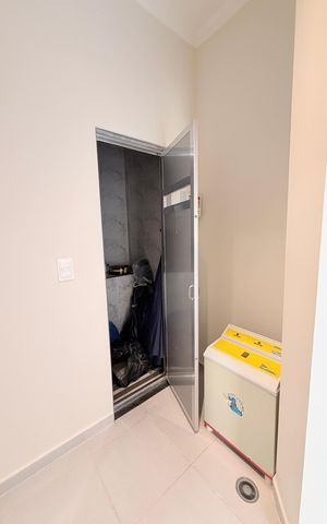 Casa de condomínio à venda com 483m², 6 quartos e 8 vagasSauna