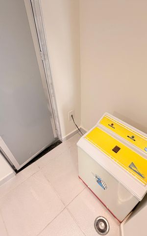 Casa de condomínio à venda com 483m², 6 quartos e 8 vagasSauna