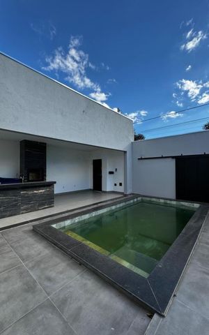 Casa para alugar com 230m², 3 quartos e 1 vaga Casa para alugar com 230m², 3 quartos e 1 vagaÁrea comum
