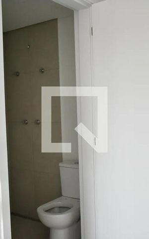 Apartamento à venda com 25m², 1 quarto e sem vaga Apartamento à venda com 25m², 1 quarto e sem vagaBanheiro