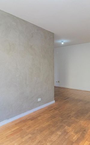 Apartamento para alugar com 105m², 2 quartos e 1 vaga Apartamento para alugar com 105m², 2 quartos e 1 vagaSala