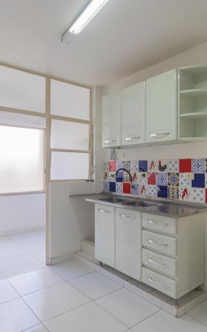 Apartamento para alugar com 105m², 2 quartos e 1 vaga Apartamento para alugar com 105m², 2 quartos e 1 vagaCozinha