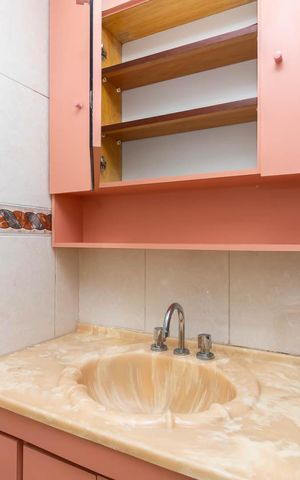Apartamento à venda com 96m², 3 quartos e 1 vagaBanheiro da suíte