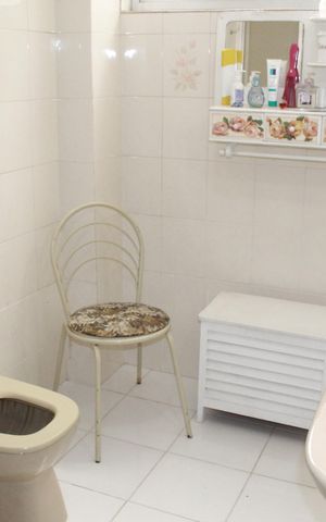 Apartamento à venda com 165m², 3 quartos e 1 vagaBanheiro 2