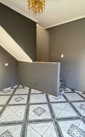 Casa para alugar com 55m², 3 quartos e sem vaga Casa para alugar com 55m², 3 quartos e sem vagaSala
