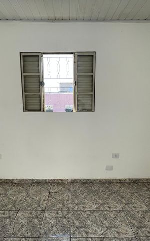 Casa para alugar com 55m², 3 quartos e sem vaga Casa para alugar com 55m², 3 quartos e sem vagaQuarto 2