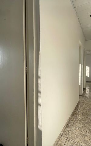 Casa para alugar com 55m², 3 quartos e sem vaga Casa para alugar com 55m², 3 quartos e sem vagaCorredor