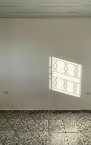 Casa para alugar com 55m², 3 quartos e sem vaga Casa para alugar com 55m², 3 quartos e sem vagaQuarto 1