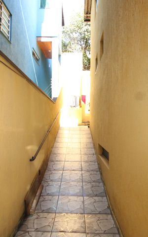 Casa à venda com 370m², 3 quartos e 8 vagasÁrea de Serviço