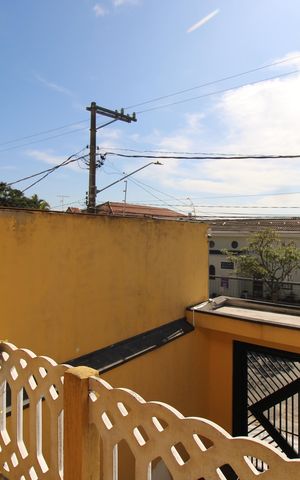 Casa à venda com 370m², 3 quartos e 8 vagasSala - Varanda