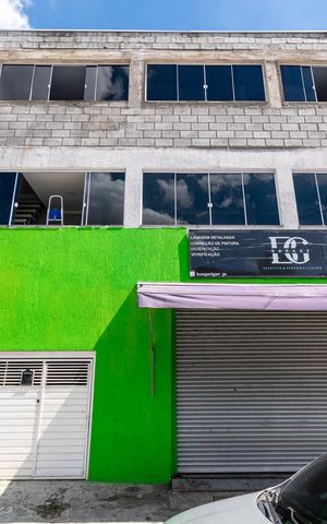 Studio para alugar com 35m², 1 quarto e sem vaga Studio para alugar com 35m², 1 quarto e sem vagaFachada