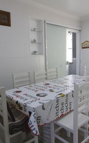 Casa de condomínio para alugar com 104m², 4 quartos e sem vagaSala de Jantar