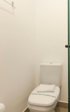 Studio para alugar com 17m², 1 quarto e sem vaga Studio para alugar com 17m², 1 quarto e sem vagaBanheiro