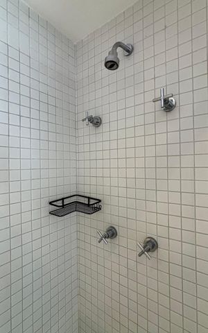 Studio à venda com 37m², 1 quarto e 1 vaga Studio à venda com 37m², 1 quarto e 1 vagaBanheiro