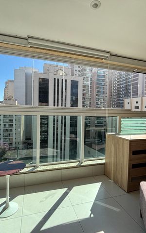 Studio à venda com 37m², 1 quarto e 1 vaga Studio à venda com 37m², 1 quarto e 1 vagaVaranda
