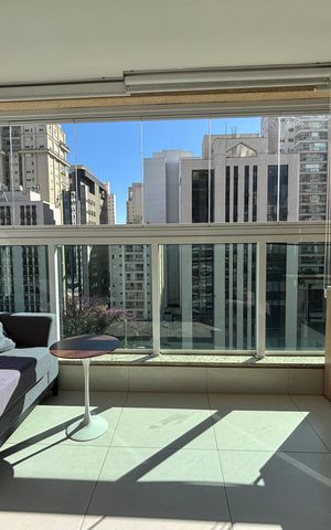 Studio à venda com 37m², 1 quarto e 1 vaga Studio à venda com 37m², 1 quarto e 1 vagaVaranda