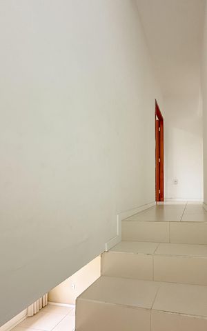 Casa para alugar com 110m², 2 quartos e 1 vagaEscada