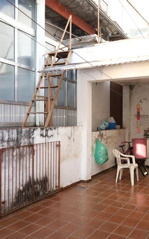 Casa à venda com 250m², 3 quartos e 5 vagasQuintal