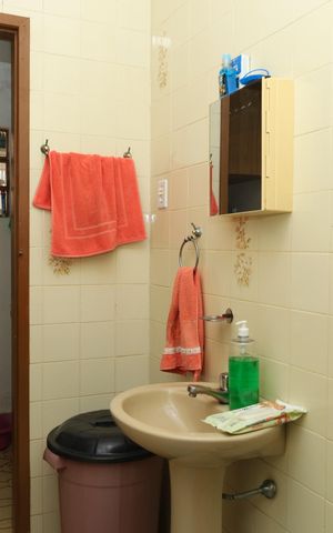 Casa à venda com 250m², 3 quartos e 5 vagasBanheiro social