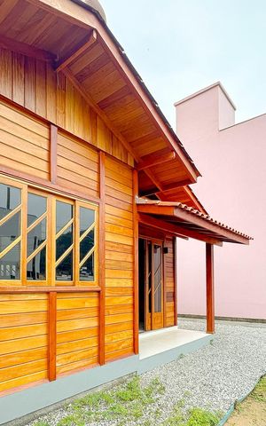 Casa para alugar com 42m², 2 quartos e sem vagaFachada