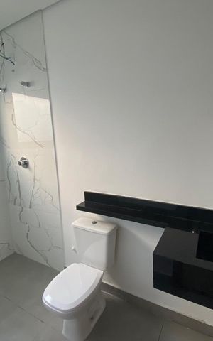 Casa de condomínio para alugar com 256m², 3 quartos e 4 vagas Casa de condomínio para alugar com 256m², 3 quartos e 4 vagasBanheiro