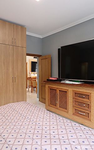 Casa à venda com 262m², 5 quartos e 1 vagaSuíte