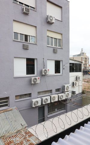 Casa à venda com 262m², 5 quartos e 1 vagaSobrado Quarto 3 - Vista