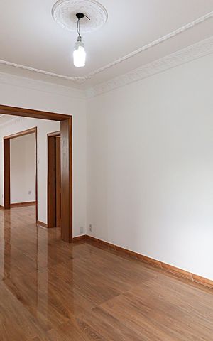 Casa à venda com 262m², 5 quartos e 1 vagaSobrado sala 1