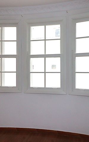 Casa à venda com 262m², 5 quartos e 1 vagaSobrado sala 2 - Janela