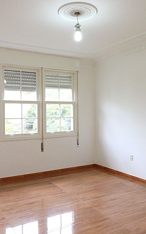 Casa à venda com 262m², 5 quartos e 1 vagaSobrado Quarto 1