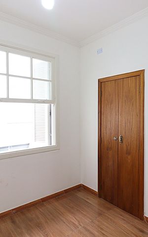 Casa à venda com 262m², 5 quartos e 1 vagaSobrado Quarto 2